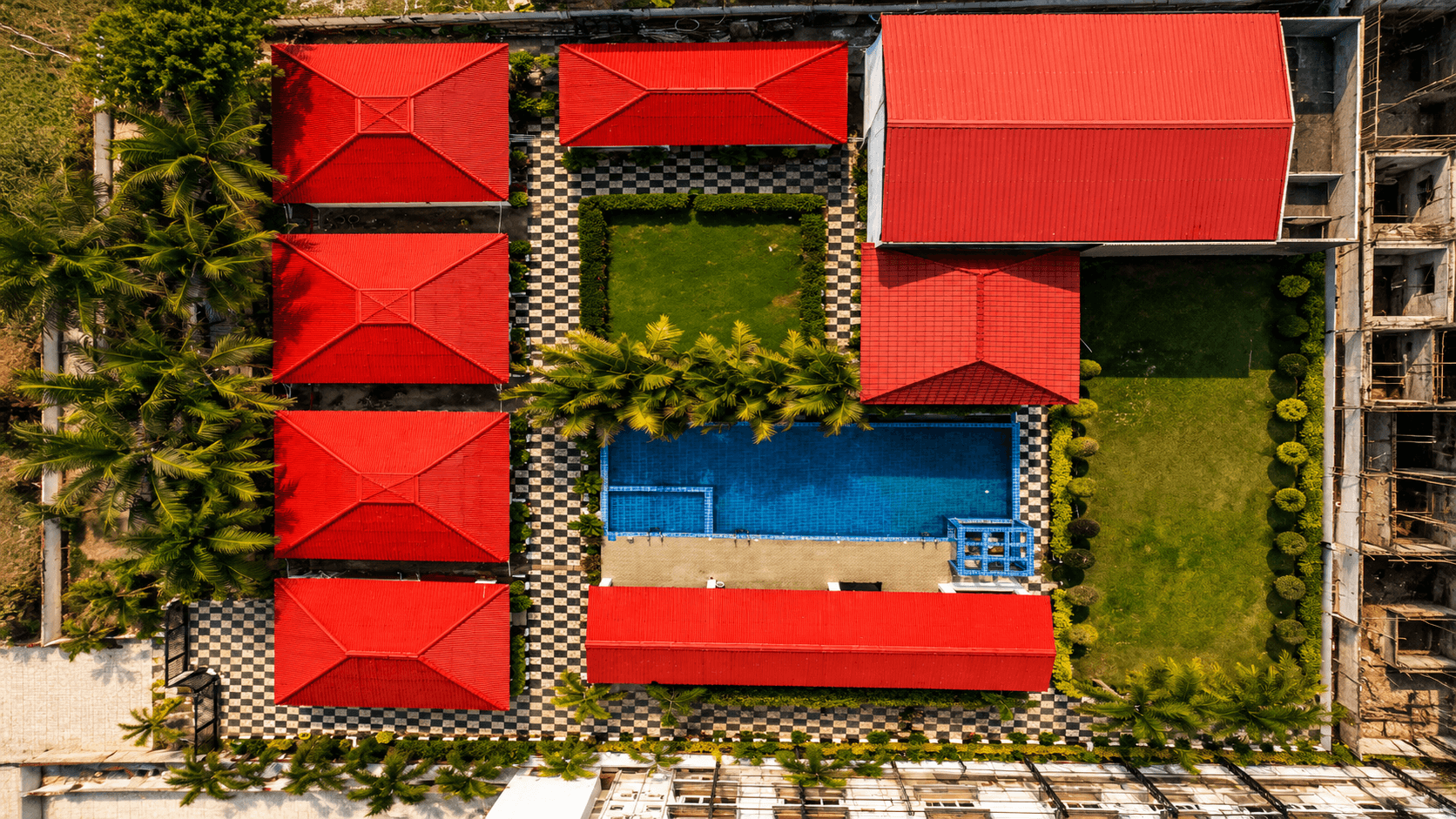 La Macaw Resort Tajpur